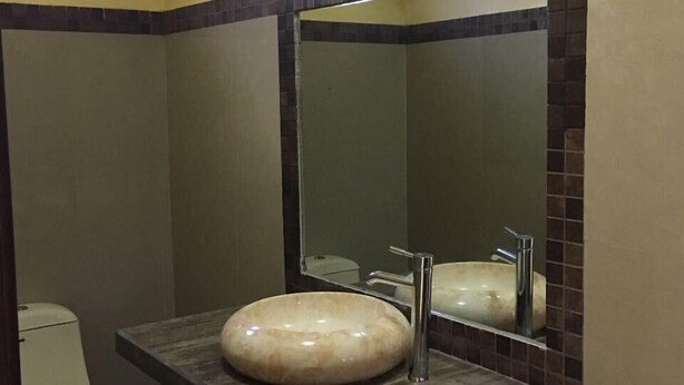 Bathroom - Hotel Don Julio (San Benito)