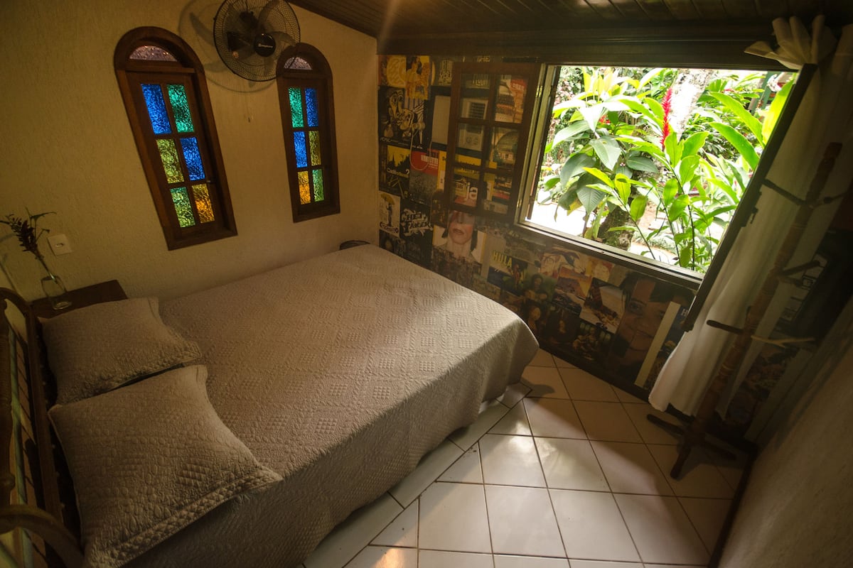 Basic Suite, Private Bathroom