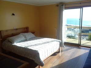 Family Cabin, 2 Bedrooms, Private Bathroom | 1 bedroom, premium bedding, individually furnished, soundproofing - cabañas vista bahia (Algarrobo)