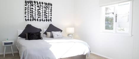3 bedrooms, iron/ironing board, travel crib, free WiFi