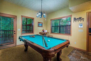 Spielezimmer