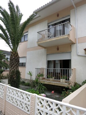 Exterior - Apartment T3 - Free Wi-Fi - 500m walk to the beach - Praia da Vieira (Vieira de Leiria)