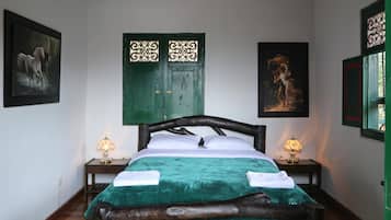 6 chambres, chambres insonorisées, Wi-Fi, draps fournis