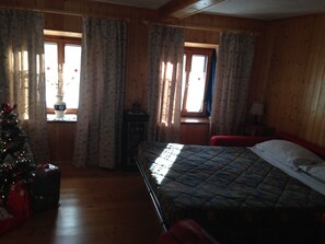 1 chambre, literie fournie