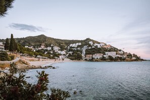 Nära stranden