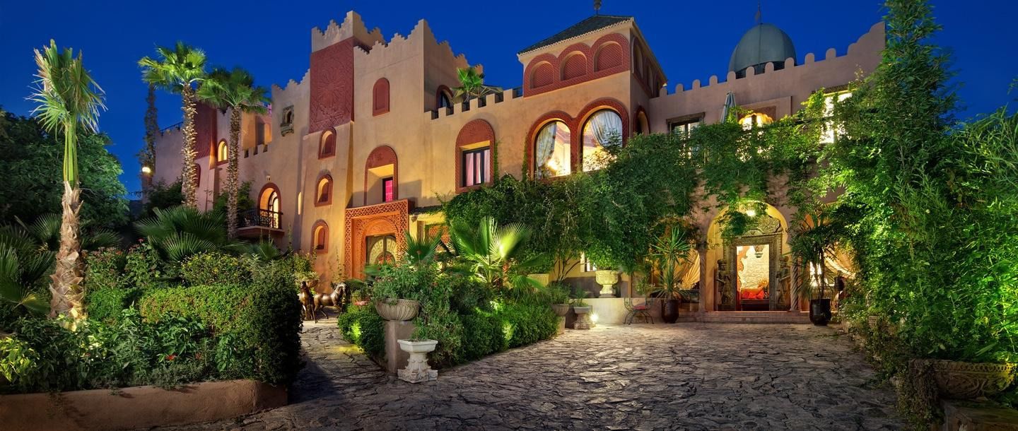 Front of property – evening/night