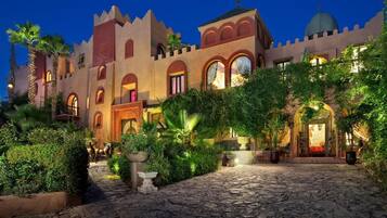 Front of property – evening/night