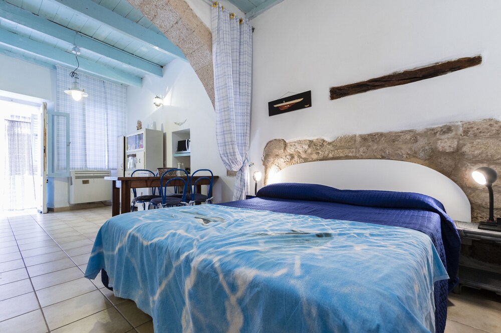 CARLOFORTE - Casa Margherita - studio