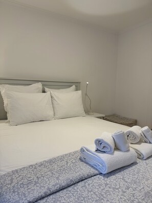 1 Schlafzimmer, Bügeleisen/Bügelbrett, kostenloses WLAN, Bettwäsche