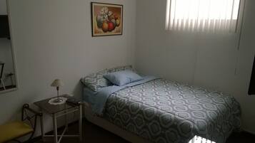 Habitación doble | Tabla de planchar con plancha y wifi gratis