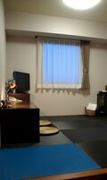 Economy Japanese Style Twin Room, Non Smoking | Down comforters, desk, blackout drapes, free WiFi