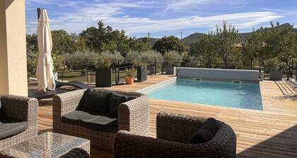 Villa Sud Ardèche Les Vans High Standing facing south, private swimming pool, wooded garden