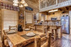 تناول الطعام