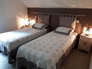 1 chambre, Wi-Fi gratuit, draps fournis