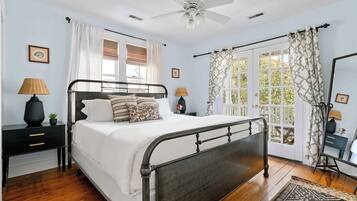 4 soverom, strykejern/-brett, reiseseng for barn og wi-fi