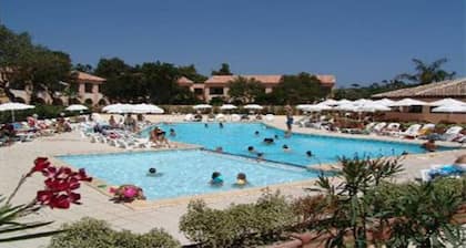4 Pers Wohnung in Residenz mit 2 Swimmingpools 200 Meter vom Meer entfernt