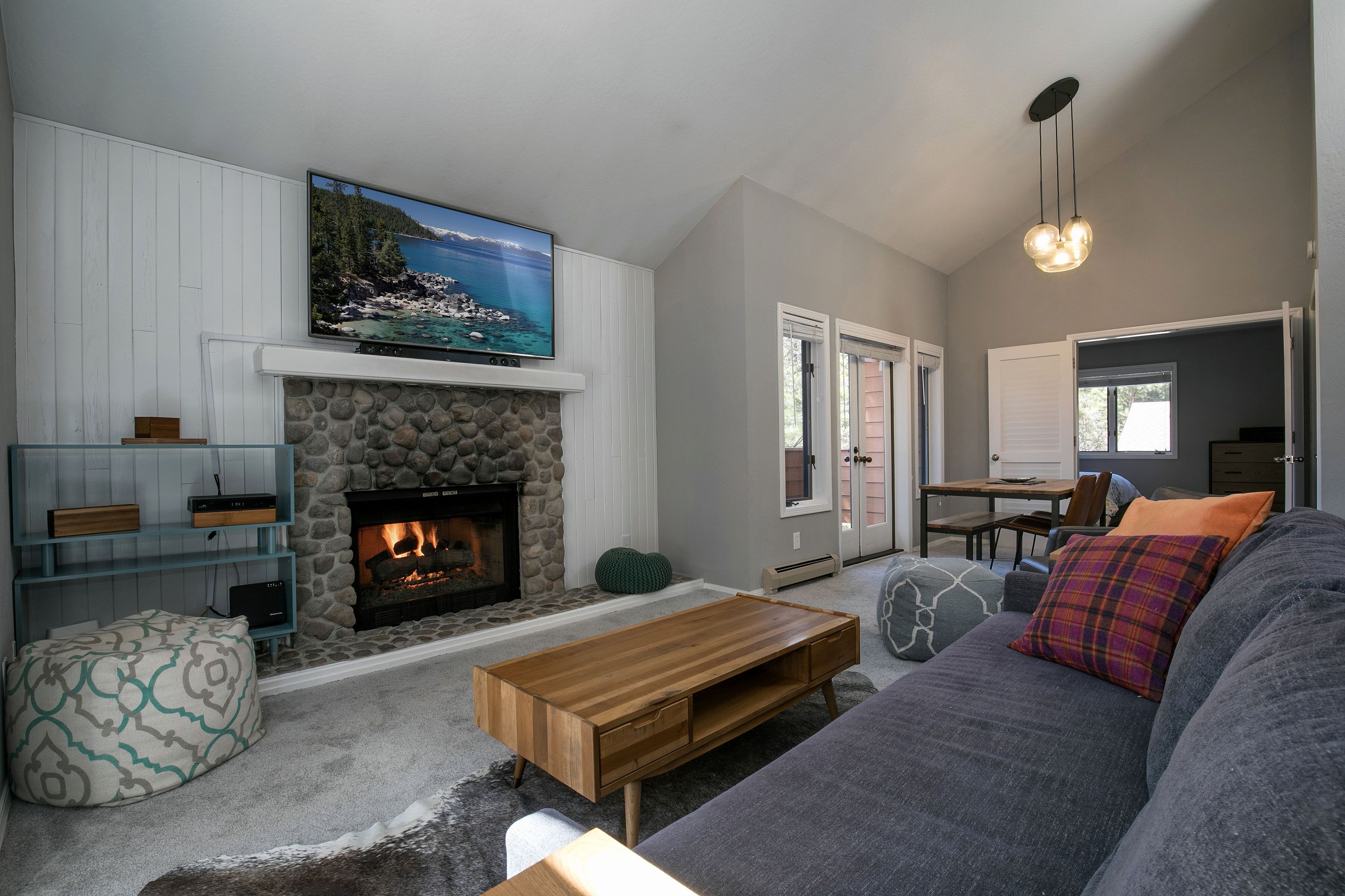 Cozy Updated McCloud Condo - Walk to Lake Tahoe, Shops & Restaurants