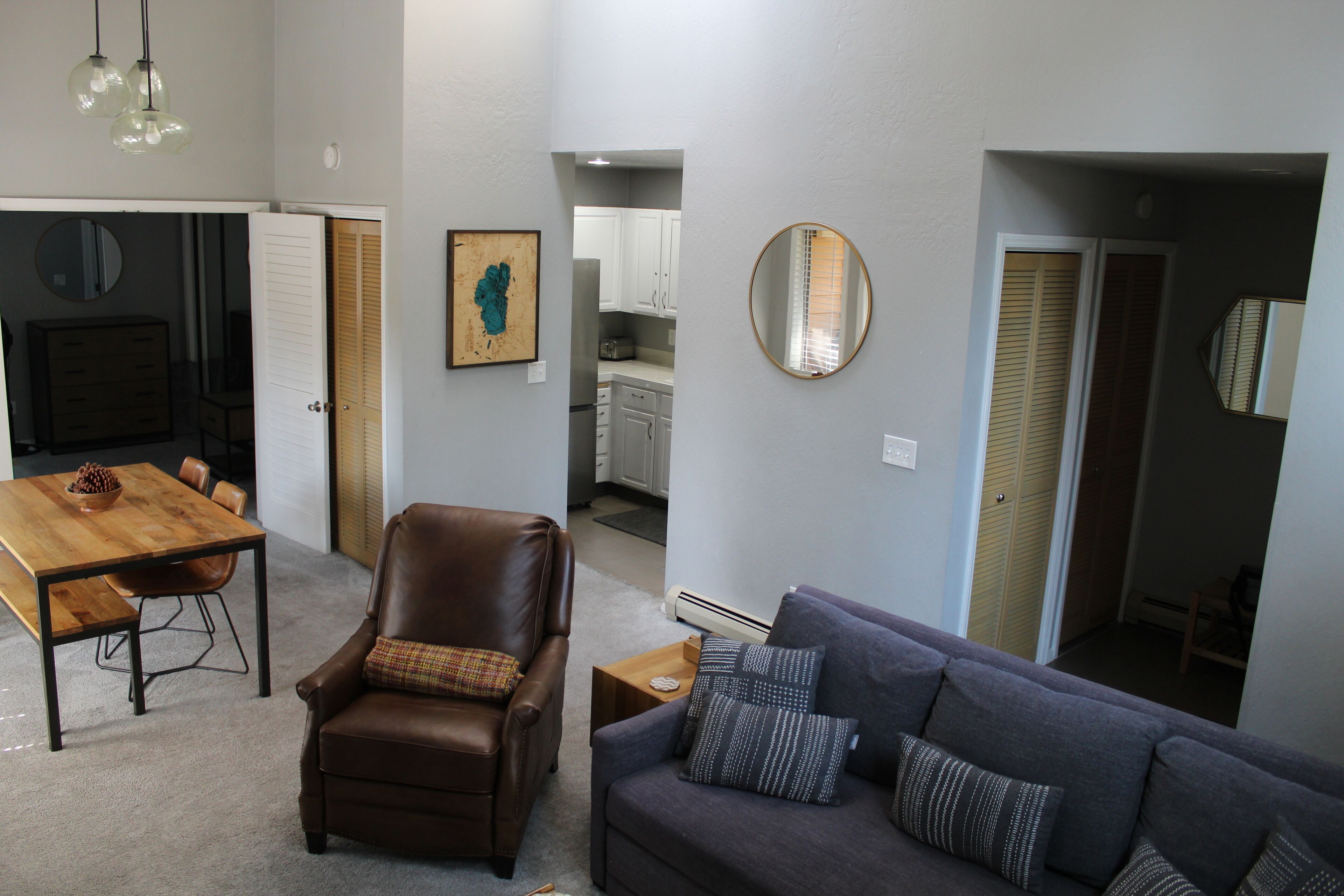 Cozy Updated McCloud Condo - Walk to Lake Tahoe, Shops & Restaurants