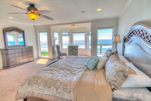 5 bedrooms, desk, iron/ironing board, free WiFi - Ocean Front Home With Spectacular Views! Dog Friendly! (Seal Rock)