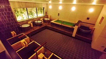 Baño termal público