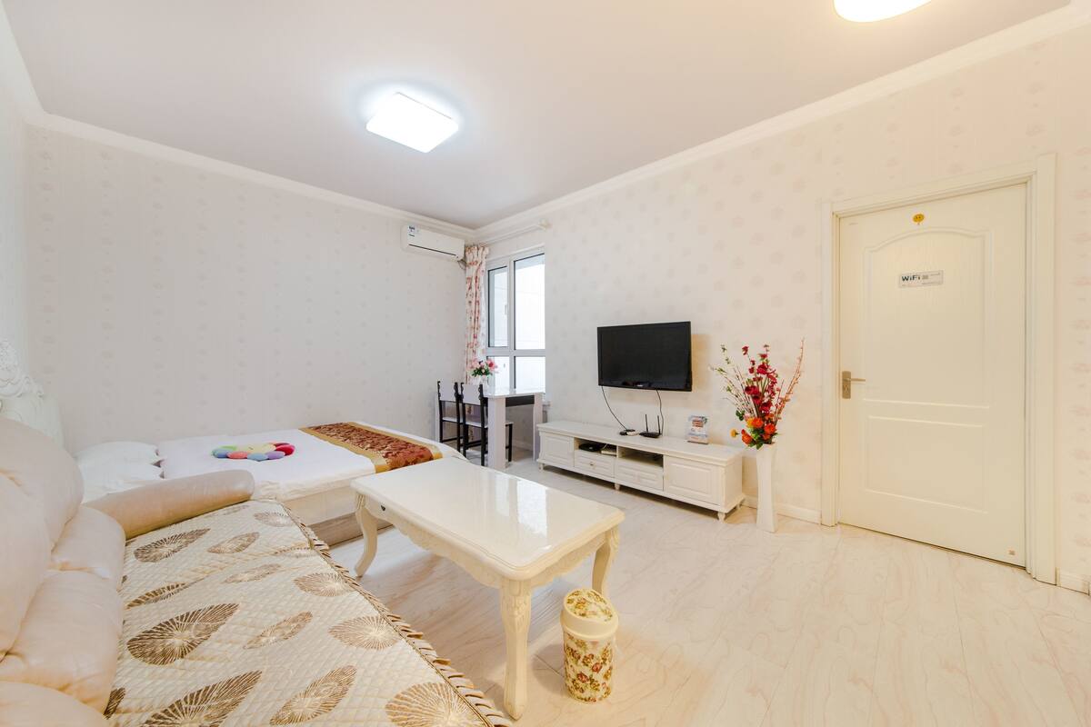 Suite, 2 Schlafzimmer | Schreibtisch, Verdunkelungsvorhänge, kostenloses WLAN