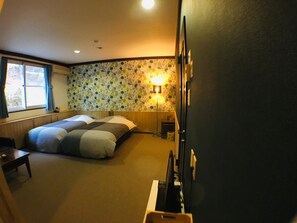 Twin Room | Free WiFi, bed sheets