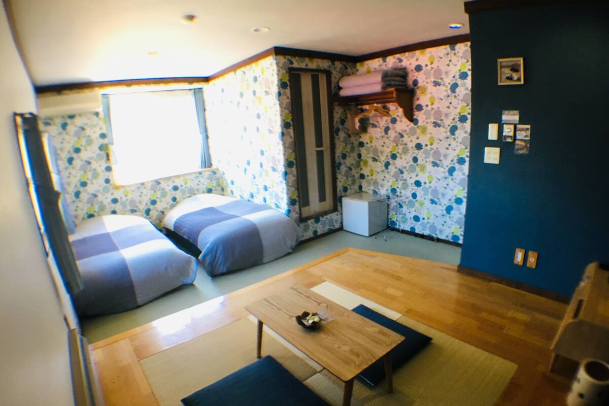 Quadruple Room (With Tatami space) | Free WiFi, bed sheets