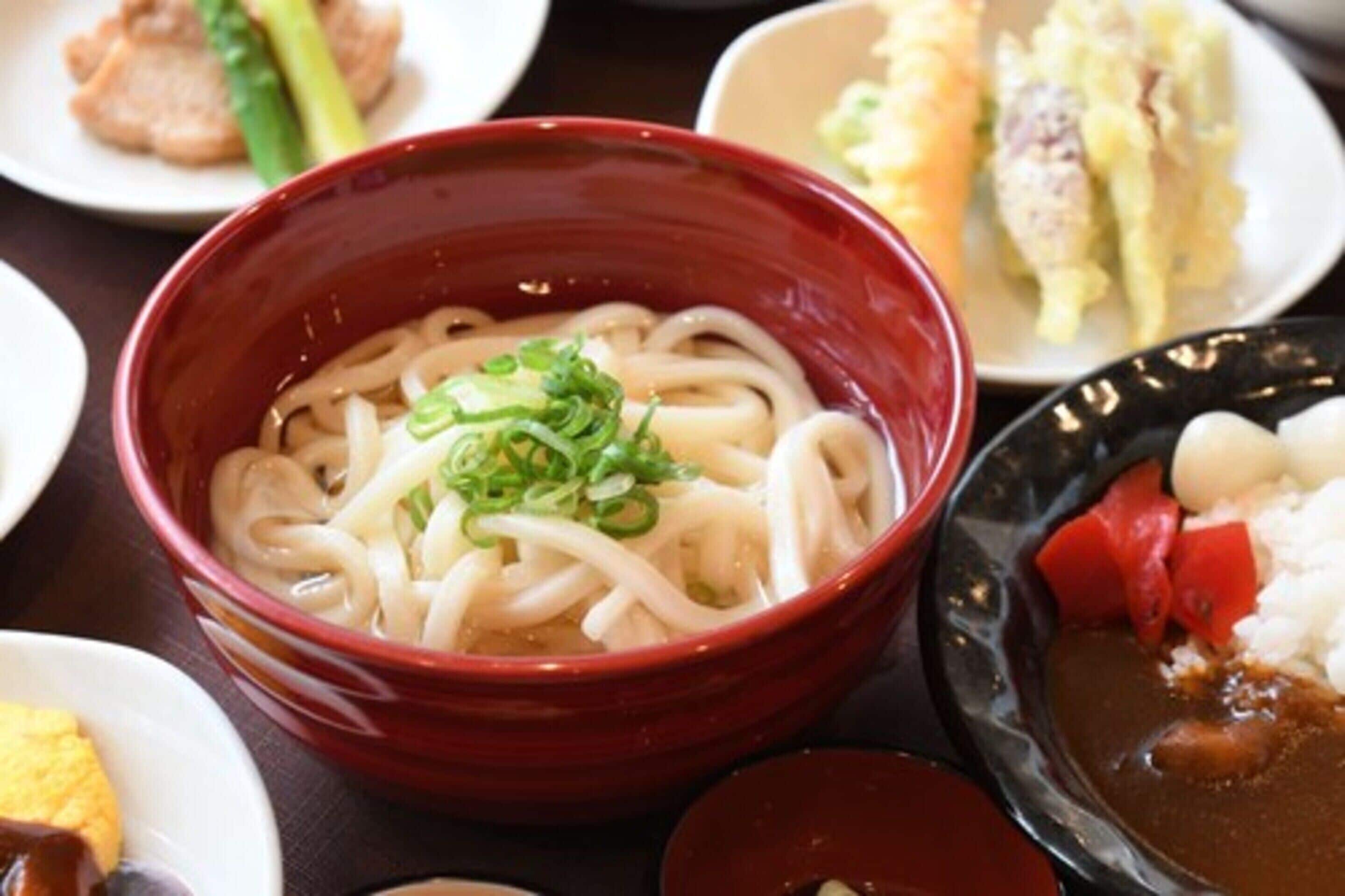 朝食