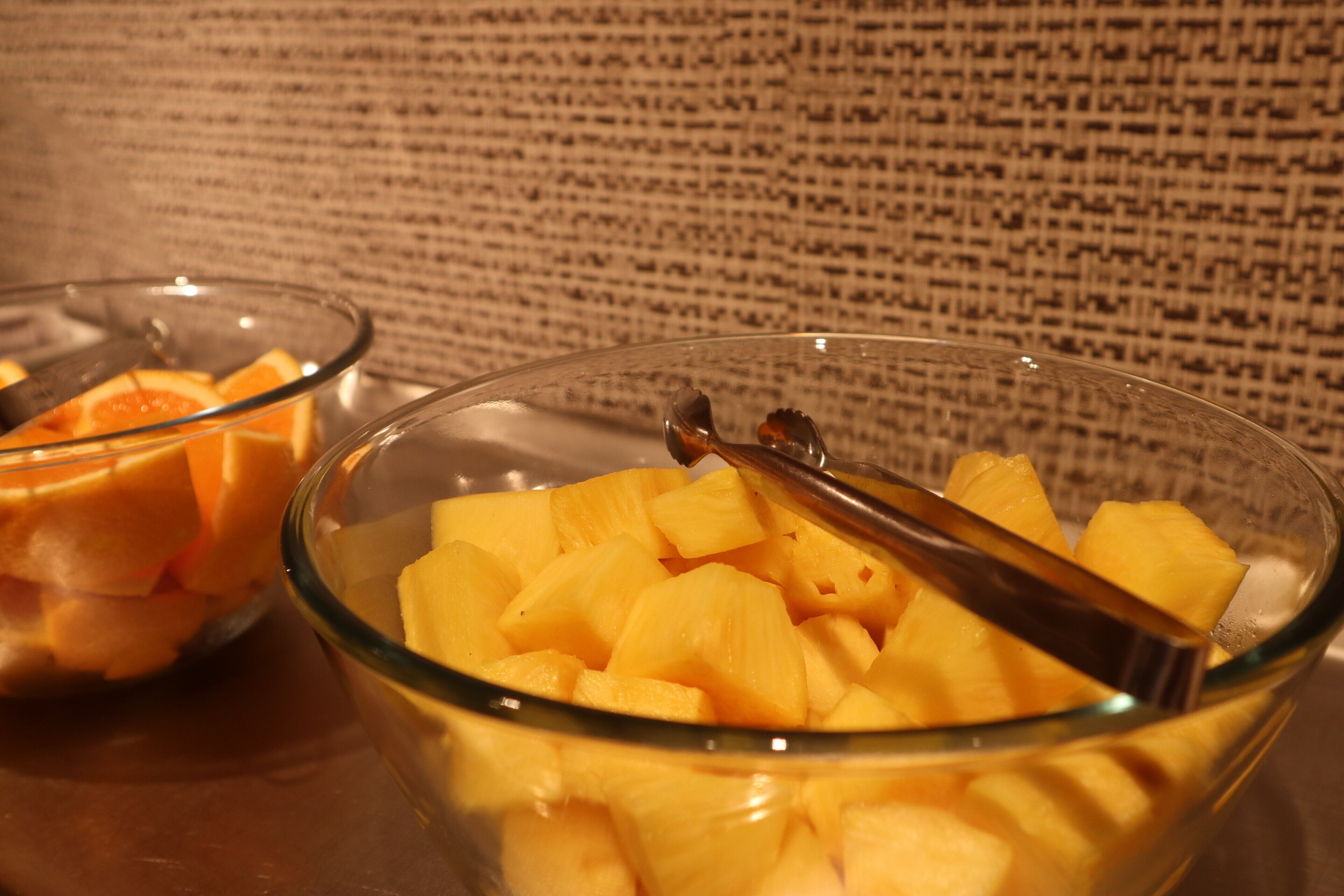 daily buffet breakfast (jpy 2500 per person)