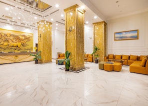 Lobby sitting area - Imperial Nha Trang Hotel (Nha Trang)