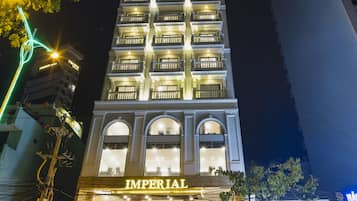 Front of property - evening/night