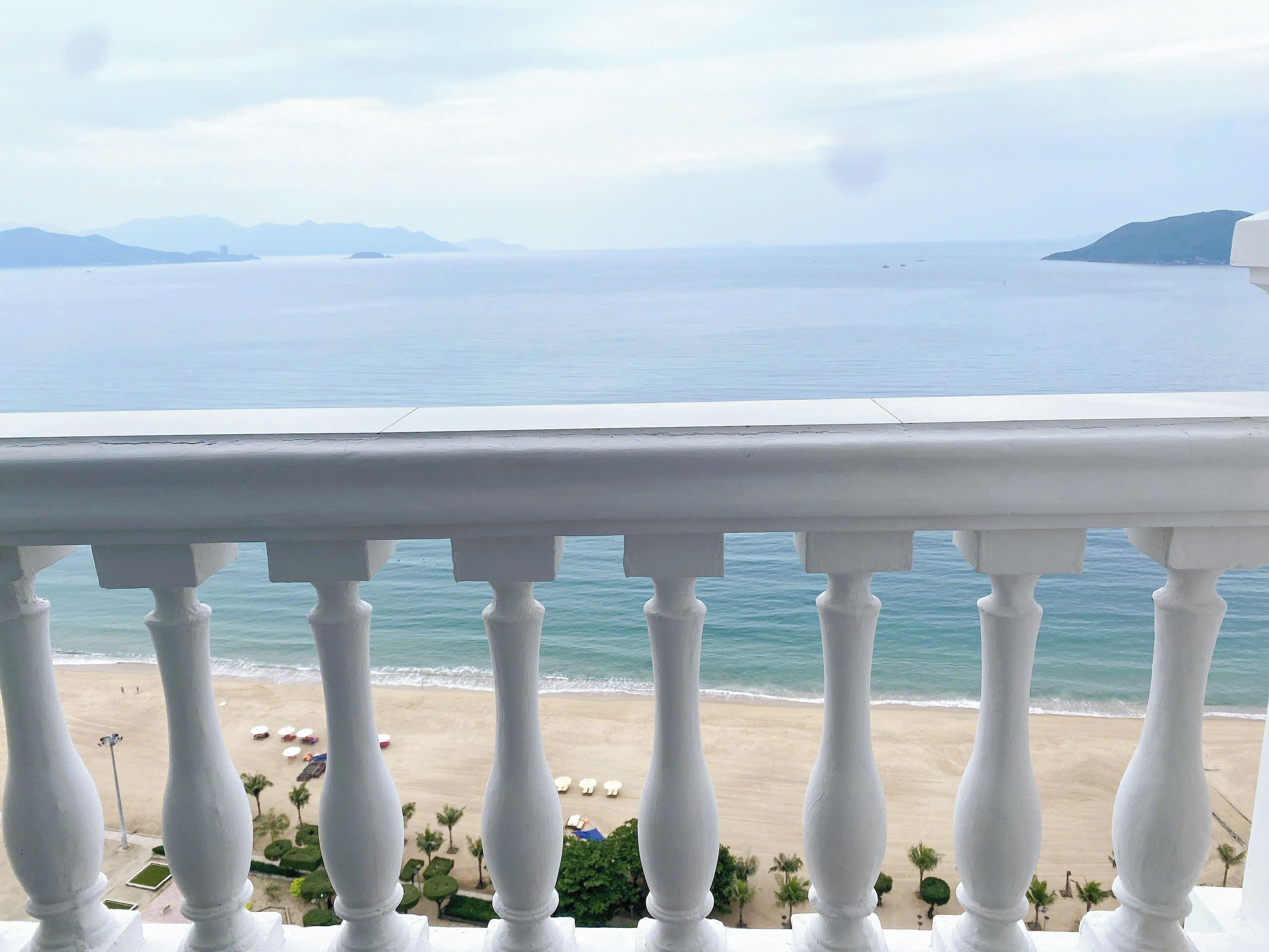 minibar, in-room safe, desk, blackout curtains