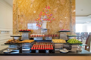 Buffet - Imperial Nha Trang Hotel (Nha Trang)