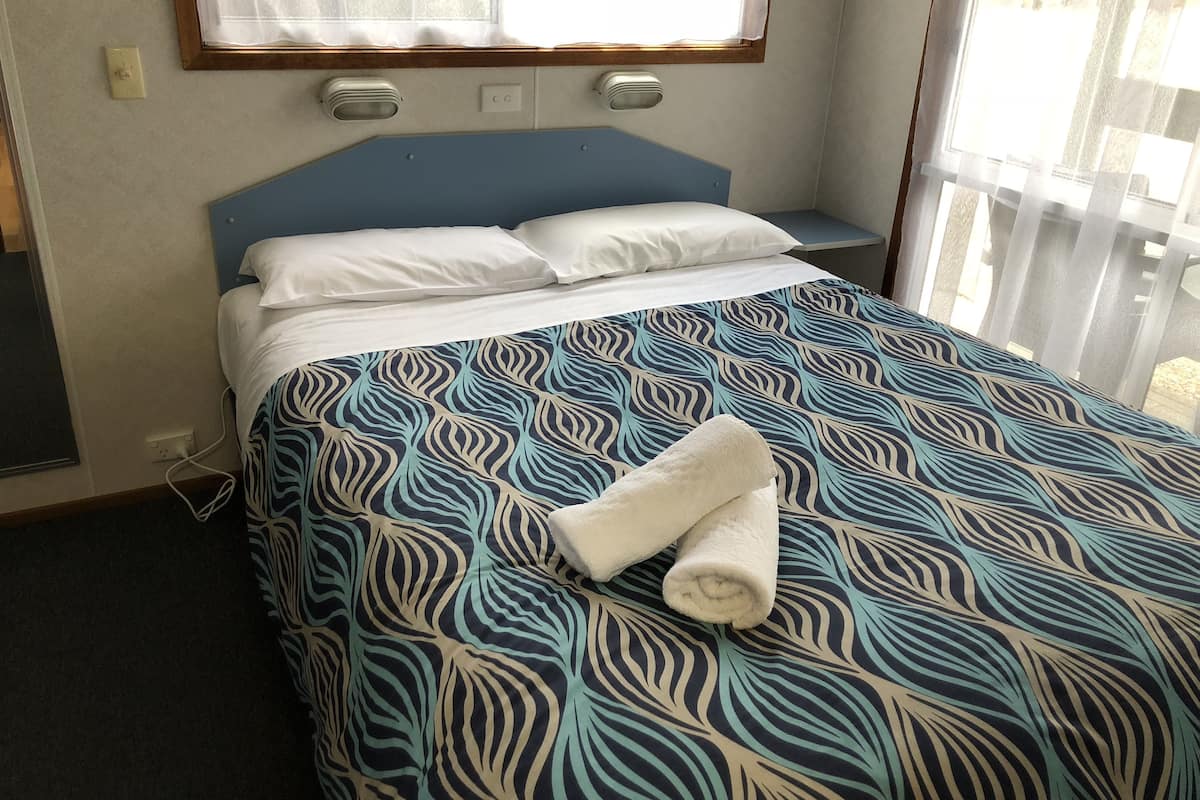2 Bedroom Cabin, Accessible (Cabin 14)