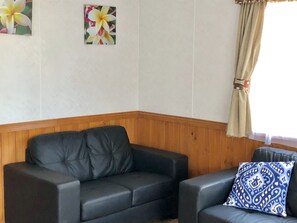 Ferienhütte, 2 Schlafzimmer | Wohnbereich