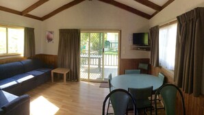 2 Bedroom Cabin (Cabin 15 & Cabin 16) | Living area - Toora Tourist Park (Toora)