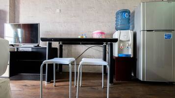 Studio | Restauration dans la chambre