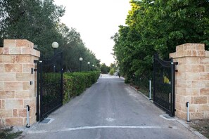 Property entrance - La Carcara (Otranto)