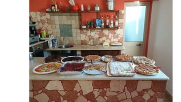 Free daily local cuisine breakfast