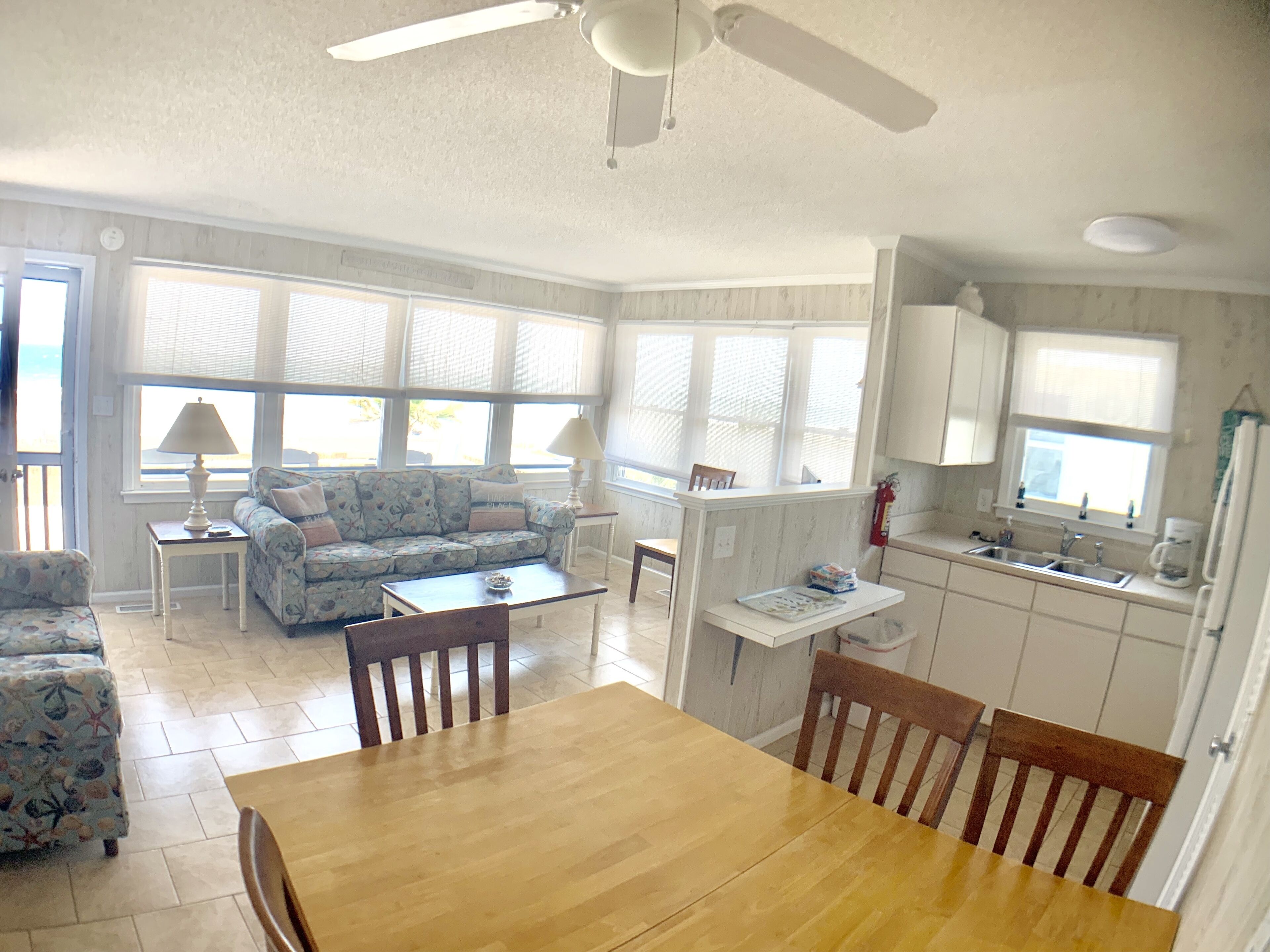 Almost Heaven  OCEANFRONT C Free WIFI Toes In The Sand Directly on BEACH Pets OK