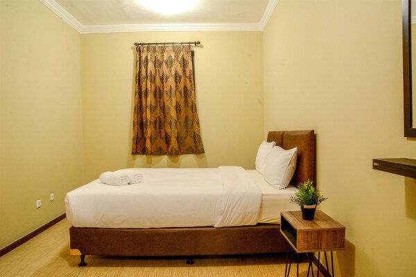 2 Bedrooms Grand Palace Apartment Kemayoran By Travelio - Jakarta