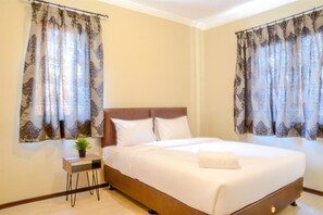 3 bedrooms, iron/ironing board, bed sheets - 3 Bedrooms Apartment Grand Palace Kemayoran by Travelio (Jakarta)