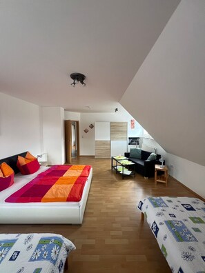 2 Schlafzimmer, WLAN, Bettwäsche