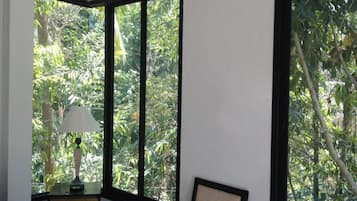 2-Bedroom Deluxe Suite  | Þægindi á herbergi