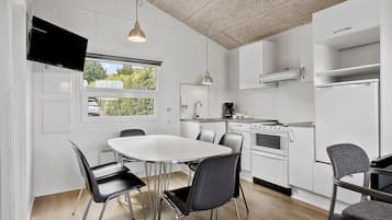 华丽小屋, 2 间卧室 | 私人厨房 | 冰箱、炉灶、茶具/咖啡用具、电热水壶