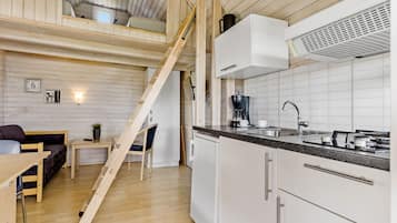 经济小屋 | 私人厨房 | 冰箱、炉灶、茶具/咖啡用具、电热水壶