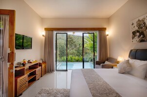 1 habitación, ropa de cama hipoalergénica, minibar y escritorio 