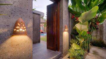 Luxury Villa, 1 Bedroom, Private Pool, Pool View | Floor plan