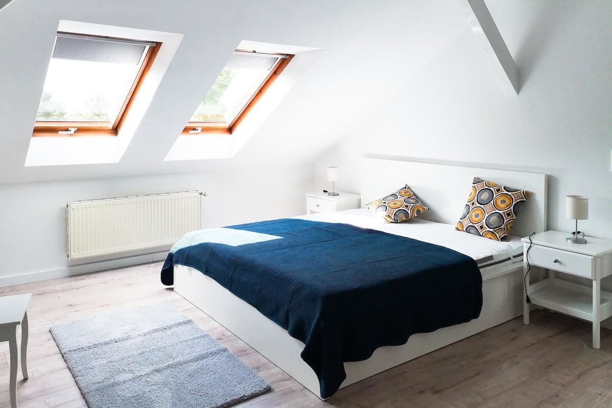 Ferienwohnung WustrowApartment, 2 Schlafzimmer, Terrasse, Parkblick (Wustrow) | Kostenloses WLAN, individuell dekoriert, Bettwäsche
