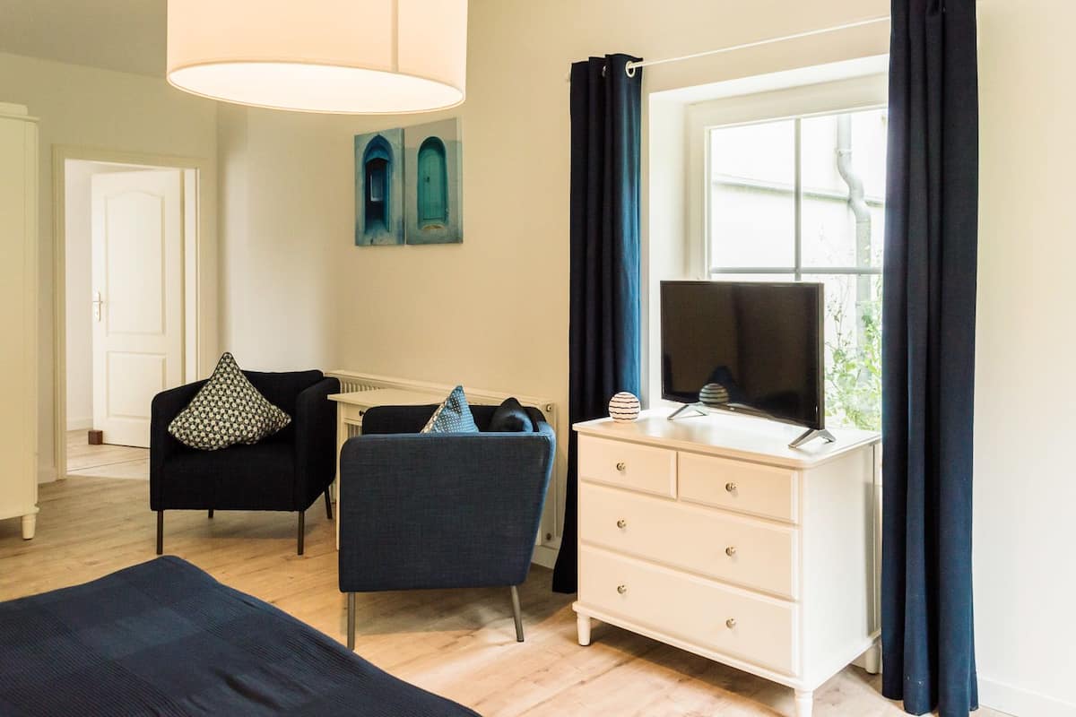 Ferienwohnung AhlbeckApartment, 1 Schlafzimmer, Terrasse, Erdgeschoss (Ahlbeck) | Kostenloses WLAN, individuell dekoriert, Bettwäsche